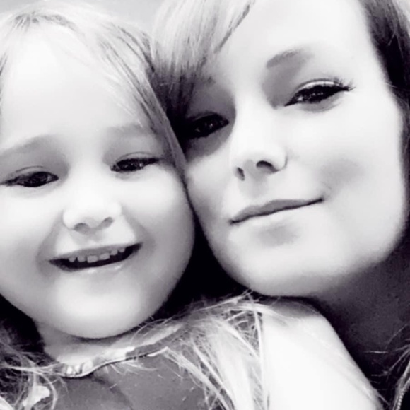 Meet your Posher, Lanae - Picture 8 of 8